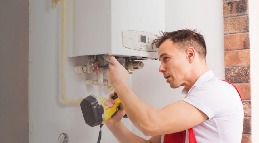 Professional expert plumbing services in Windsor Heights, IA